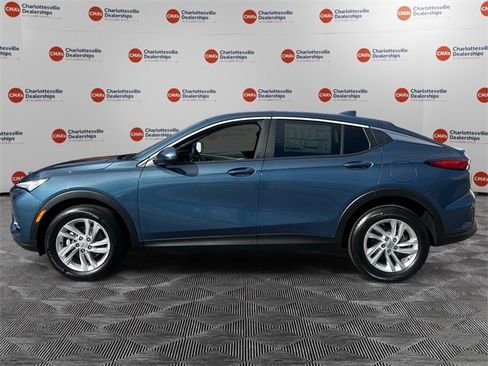 New 2026 Buick Envista Preferred image 2