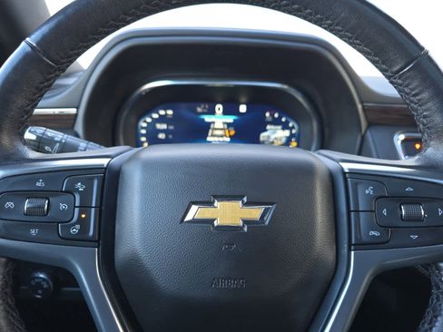 Used 2022 Chevrolet Tahoe LT w/ Luxury Package image 25