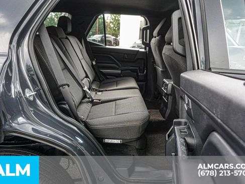 Used 2025 Toyota 4Runner SR5 AWD/4WD image 21