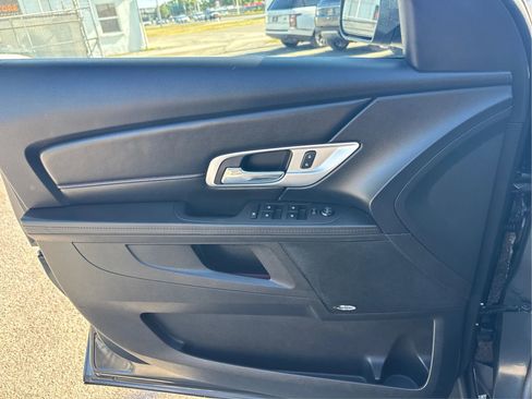 Used 2017 GMC Terrain SLE w/ Convenience Package AWD/4WD image 19