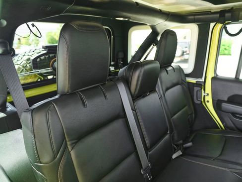Used 2023 Jeep Wrangler Unlimited Rubicon 392 w/ Xtreme Recon 35" Tire Package AWD/4WD image 44