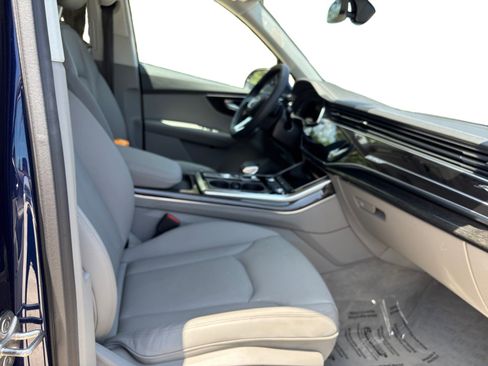 Used 2023 Audi Q7 2.0T Premium Plus w/ Premium Plus Package AWD/4WD image 15