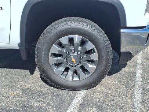 New 2026 Chevrolet Silverado 3500 LT w/ All Star Edition AWD/4WD image 11
