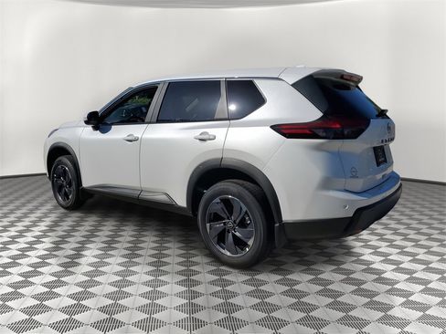 New 2026 Nissan Rogue SV image 2