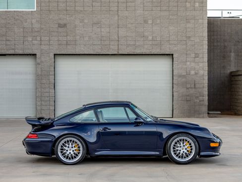 Used 1998 Porsche 911 Carrera S RWD image 9