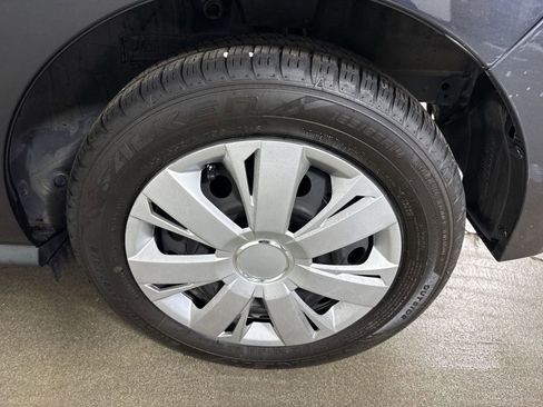 Used 2024 Mitsubishi Mirage ES image 5