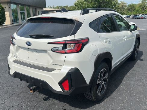 Used 2024 Subaru Crosstrek 2.0i Premium AWD/4WD image 7