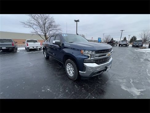 Certified 2022 Chevrolet Silverado 1500 LT image 2