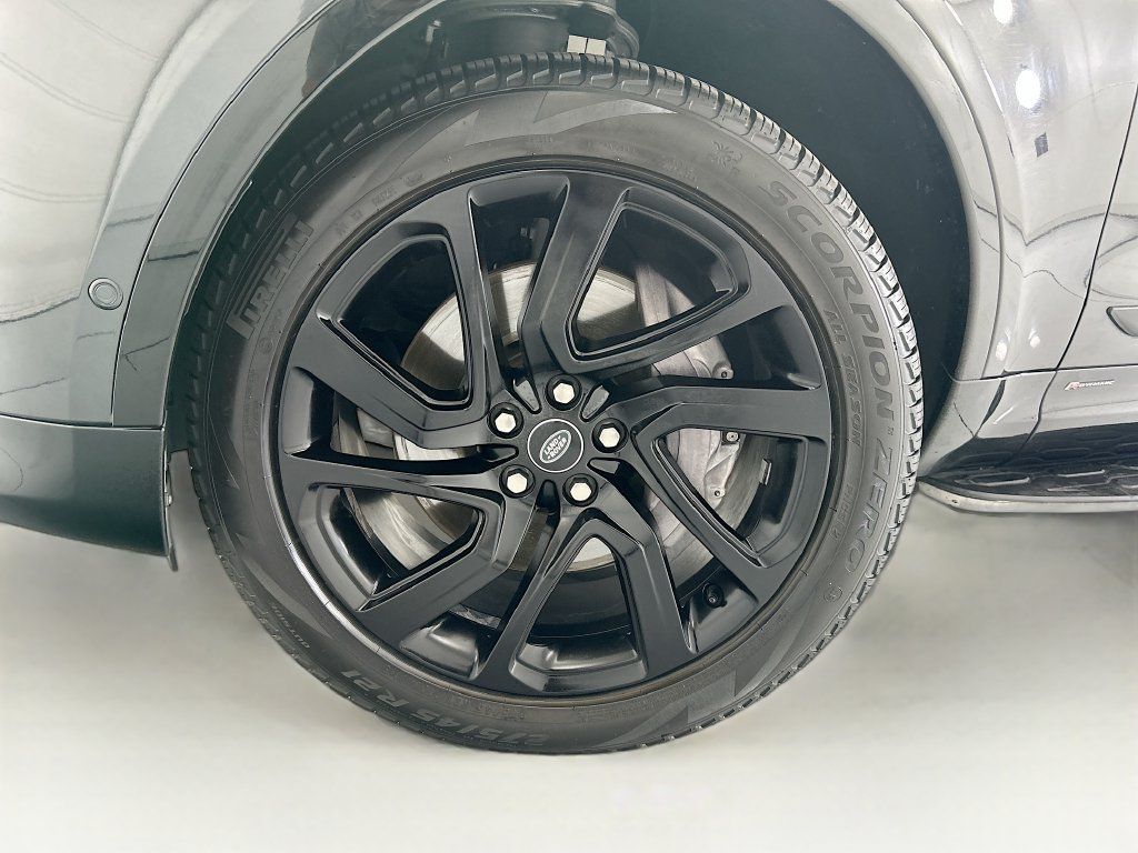 Used 2022 Land Rover Discovery HSE R-Dynamic AWD/4WD image 29