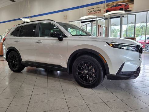 New 2025 Honda CR-V Sport-L image 3