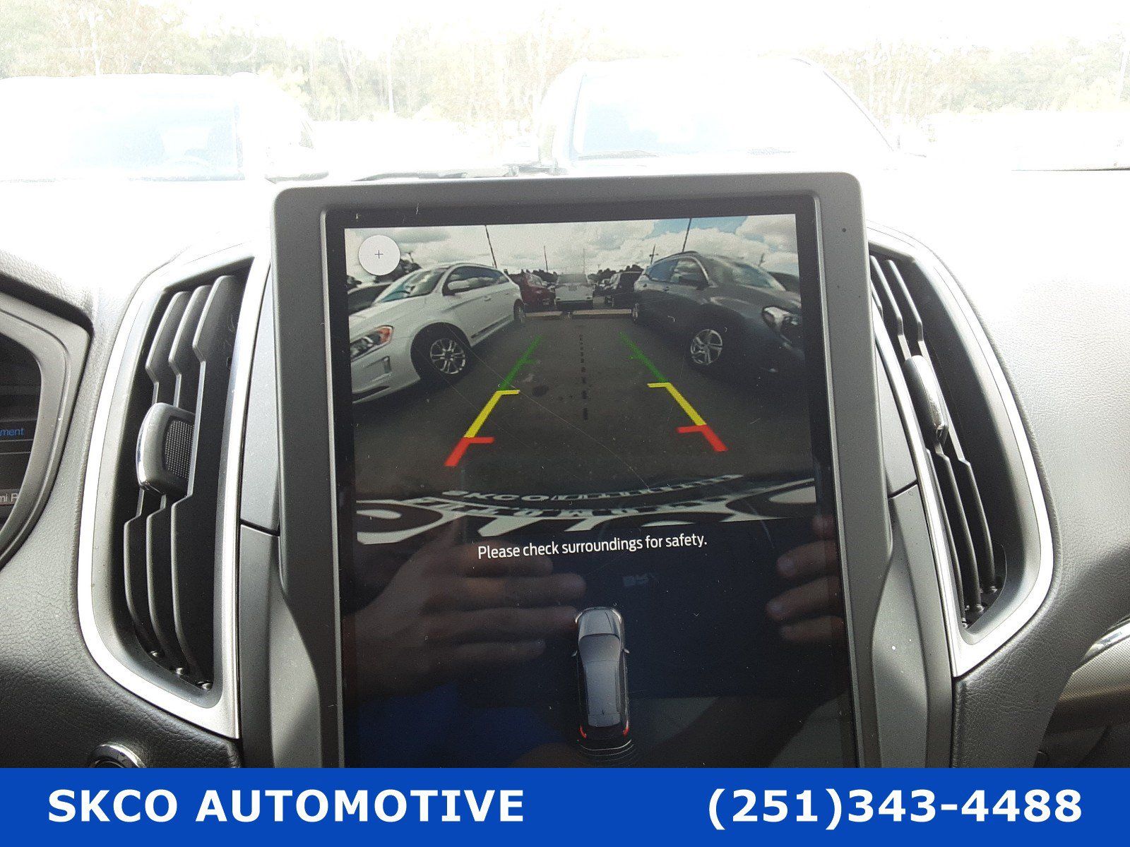 Used 2022 Ford Edge SEL AWD/4WD image 17