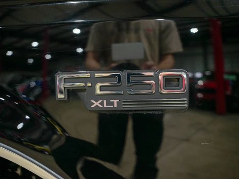 Used 1996 Ford F250 XLT image 22