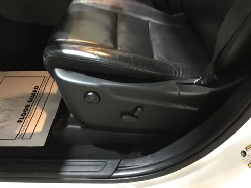Used 2024 Dodge Durango GT AWD/4WD image 27