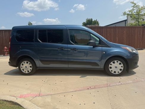 Used 2020 Ford Transit Connect XL FWD image 2
