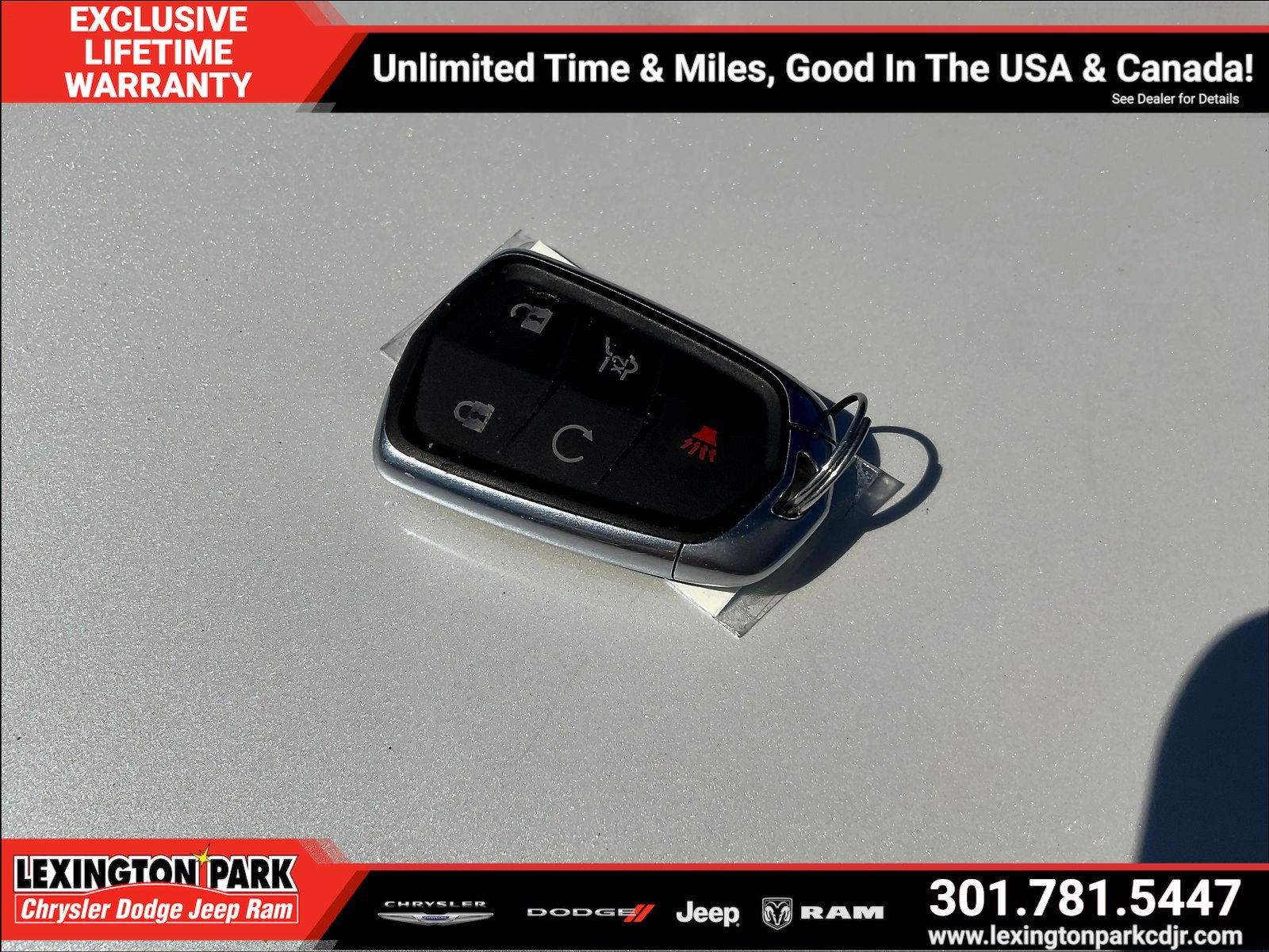 Used 2018 Cadillac XT5 Luxury w/ LPO, Black Ice Package AWD/4WD image 34