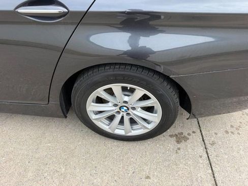 Used 2016 BMW 528i xDrive 528i xDrive w/ Premium Package image 7