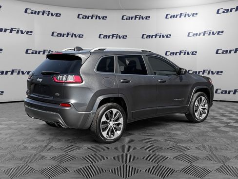 Used 2019 Jeep Cherokee Overland AWD/4WD image 6