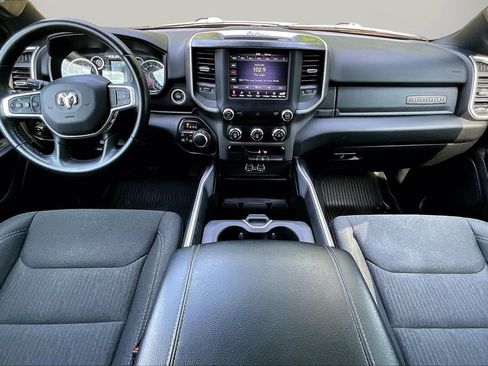 Used 2020 RAM 1500 Big Horn AWD/4WD image 14