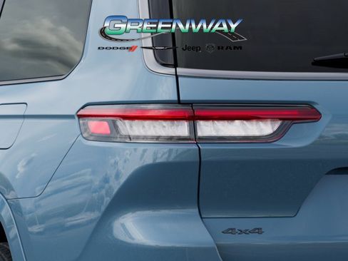 New 2026 Jeep Grand Cherokee L Summit AWD/4WD image 9