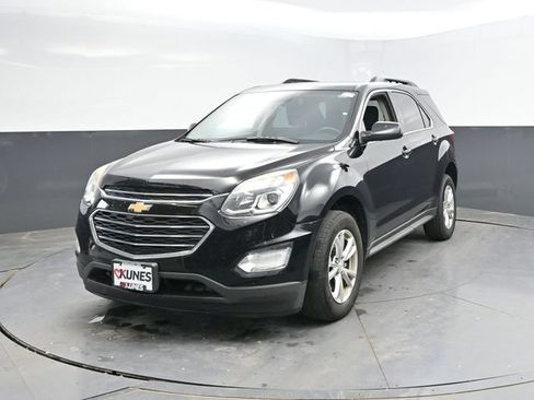 Used 2017 Chevrolet Equinox LT w/ Convenience Package FWD image 6