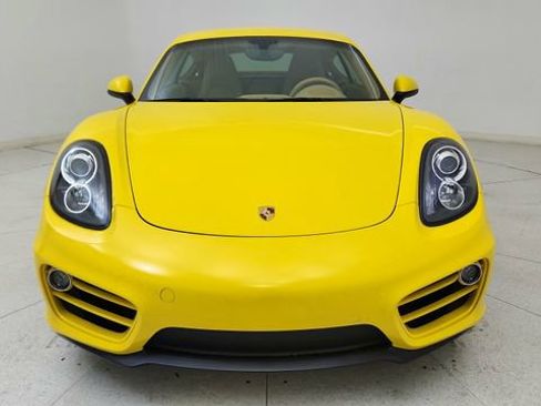Used 2014 Porsche Cayman image 2