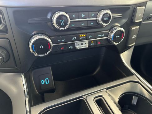Used 2024 Ford F150 XLT w/ Equipment Group 302A MID RWD image 38