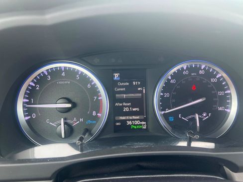 Used 2019 Toyota Highlander Limited AWD/4WD image 20
