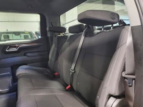 Used 2024 Chevrolet Silverado 1500 LT Trail Boss w/ LPO, Dark Essentials Package image 13