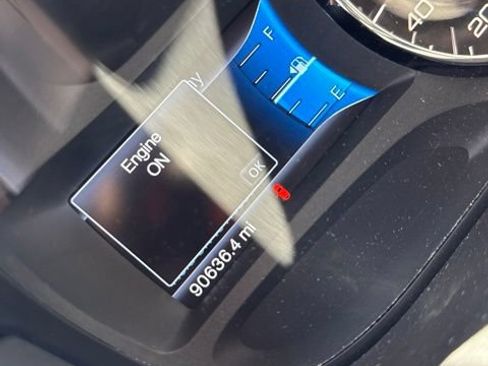 Used 2014 Ford Edge Sport w/ Driver Entry Package AWD/4WD image 3