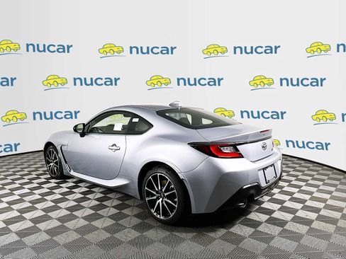 New 2025 Toyota GR86 image 5