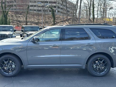 New 2026 Dodge Durango GT image 9