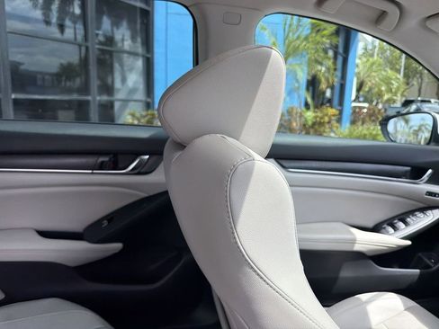 Used 2020 Honda Accord EX-L image 16