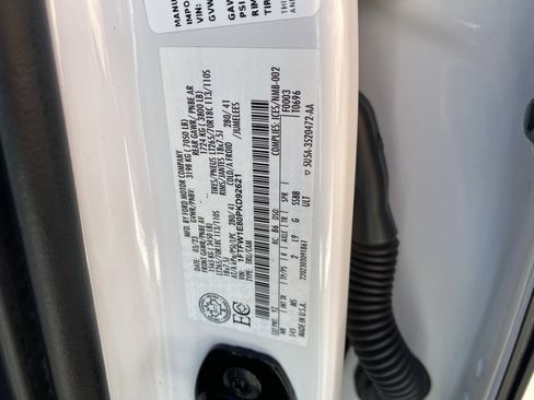 Used 2023 Ford F150 XLT w/ XTR Package image 31