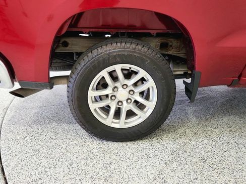 Used 2019 Chevrolet Silverado 1500 LT w/ All-Star Edition AWD/4WD image 32