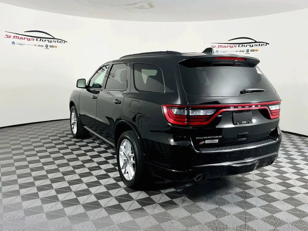 Used 2023 Dodge Durango GT AWD/4WD image 6