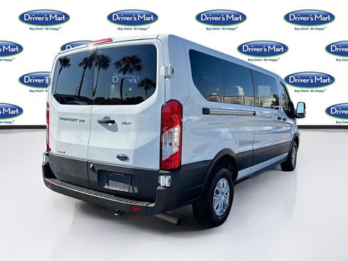 Used 2023 Ford Transit 350 XLT image 7