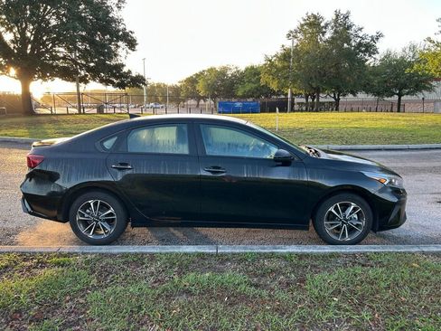 Used 2024 Kia Forte LXS image 6