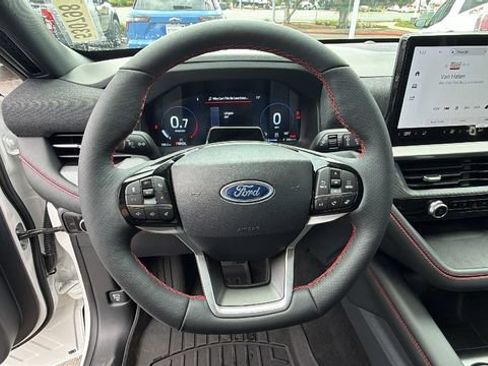 Used 2026 Ford Explorer ST-Line AWD/4WD image 26
