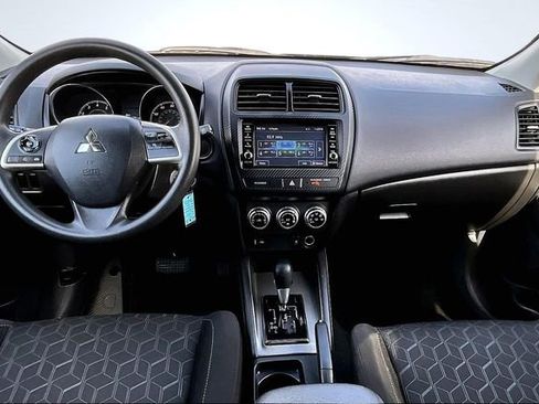 Used 2024 Mitsubishi Outlander Sport ES image 7