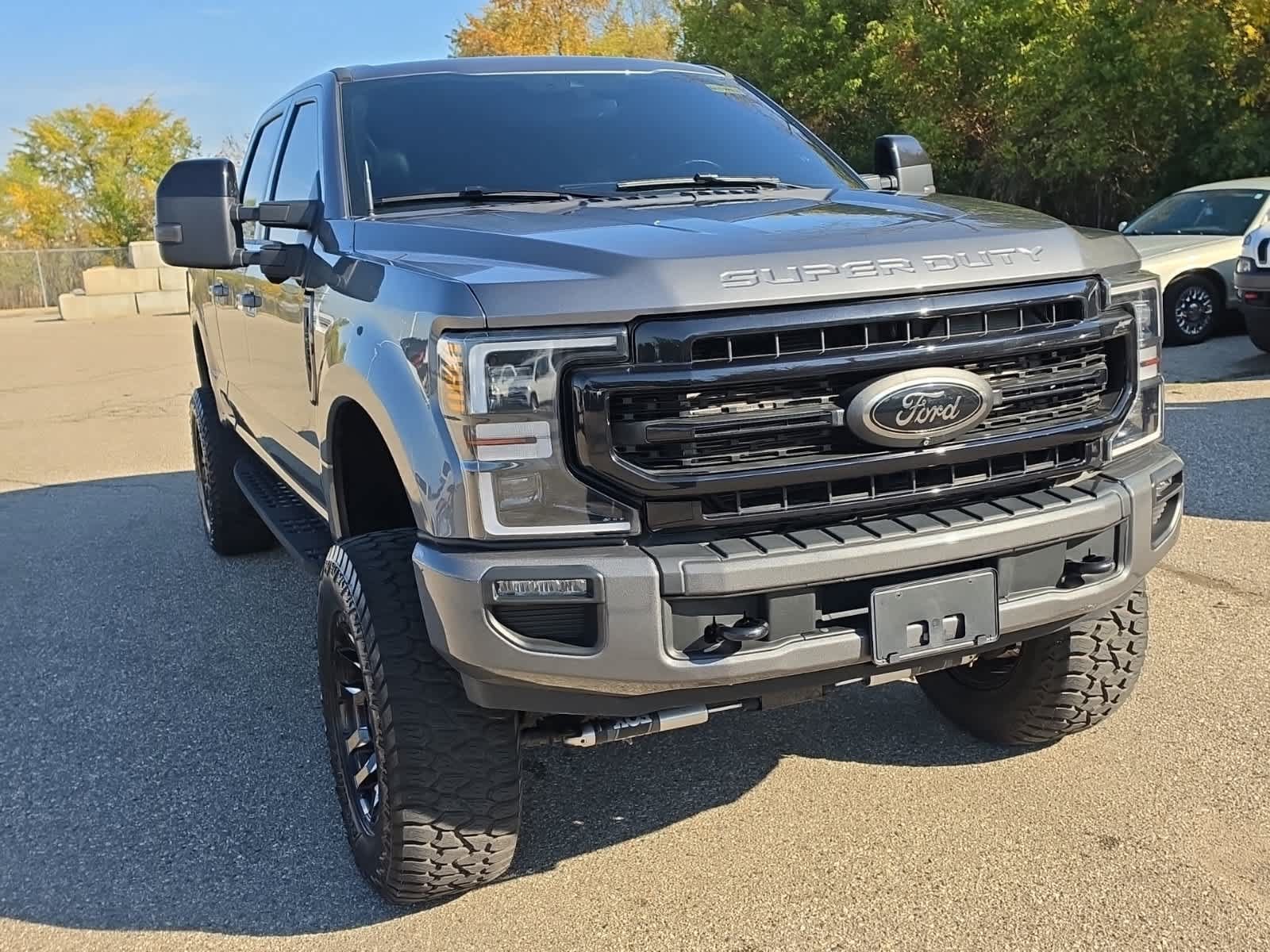 Used 2022 Ford F250 Lariat w/ Black Appearance Package AWD/4WD image 3