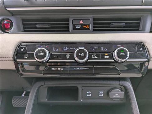 Used 2026 Honda Passport RTL image 16