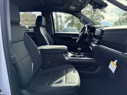 New 2026 GMC Sierra 1500 SLT w/ SLT Premium Package image 24