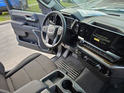 New 2026 GMC Sierra 1500 SLE AWD/4WD image 26