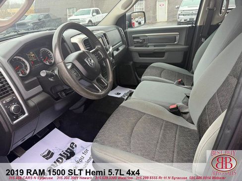 Used 2019 RAM 1500 Classic SLT AWD/4WD image 9