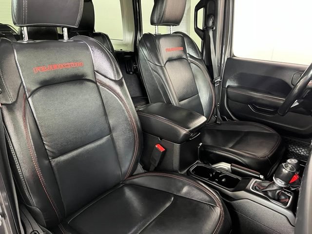 Used 2018 Jeep Wrangler Unlimited Rubicon w/ Dual Top Group AWD/4WD image 44