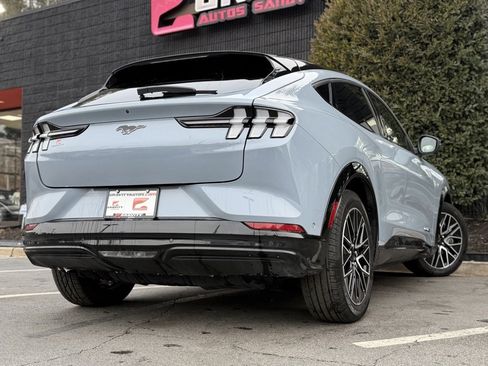 Used 2024 Ford Mustang Mach-E Premium image 13
