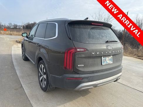 Used 2021 Kia Telluride EX w/ EX Premium Package image 5