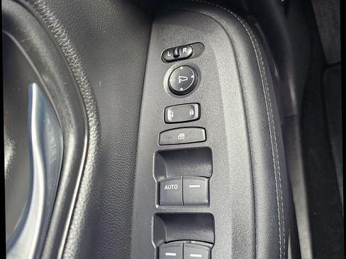 Used 2023 Honda HR-V LX image 19