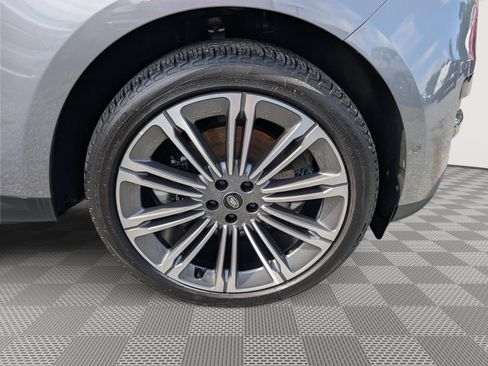 Used 2023 Land Rover Range Rover Sport SE AWD/4WD image 9