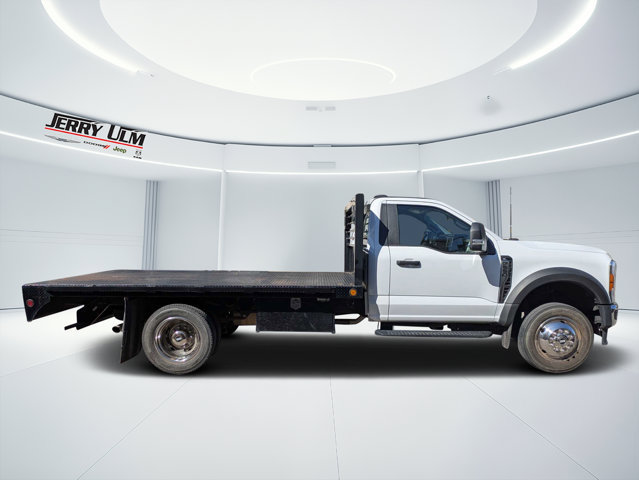 Used 2023 Ford F550 4x4 Regular Cab Super Duty image 2